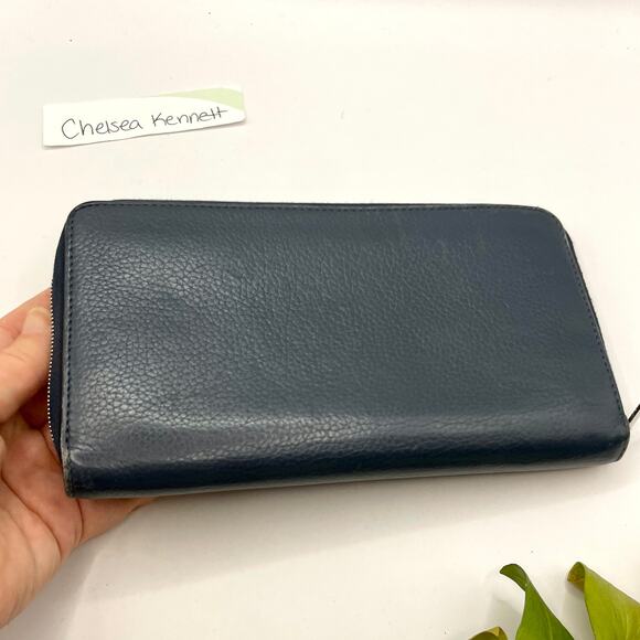 Celine Large Zip Around Wallet Multifuction Grained Calfskin Navy Blue - Picture 11 of 16